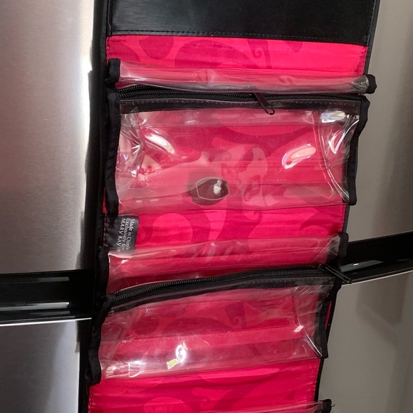 💗Mary Kay cosmetic roll up make up travel hang bag organizer, removable pockets - Picture 3 of 10